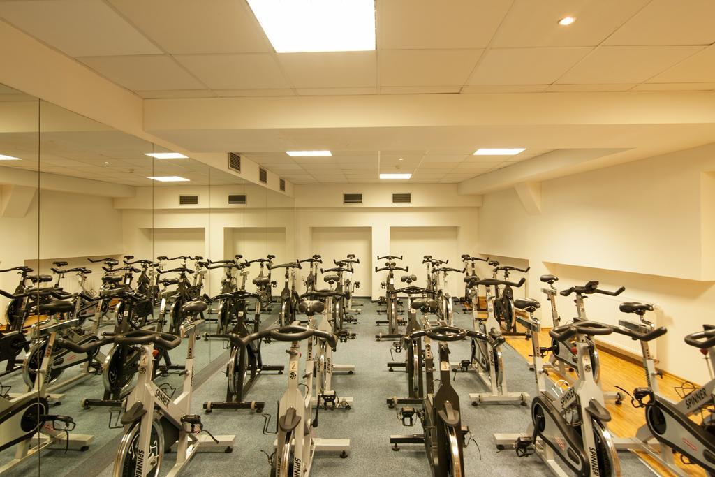 Sport-V-Hotel Hrotovice ภายนอก รูปภาพ